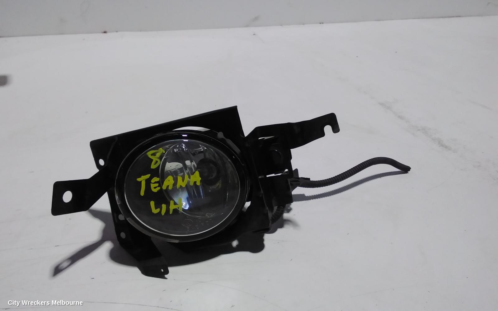 NISSAN MAXIMA LEFT INDICATOR/FOG/SIDE, BUMPER FOGLAMP, J31, 12/2005 - 05/2009 - Image 1