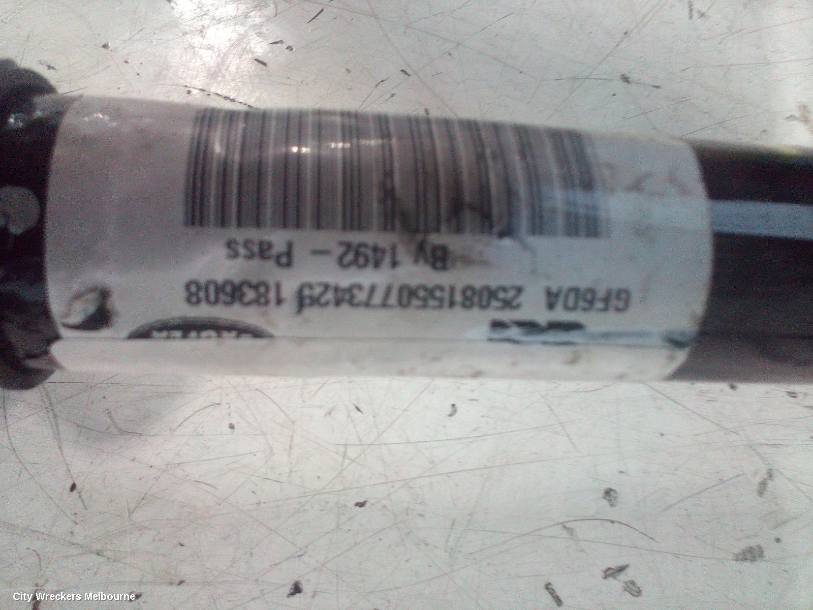 LAND ROVER RANGEROVER SPORT RIGHT DRIVESHAFT, REAR, L494, 12/2013 ONWARDS - Image 1