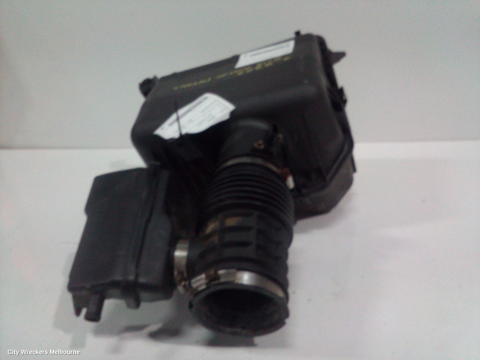 NISSAN PATROL AIR FLOW METER, PETROL, 5.6, Y62, 11/2012 ONWARDS - Image 3