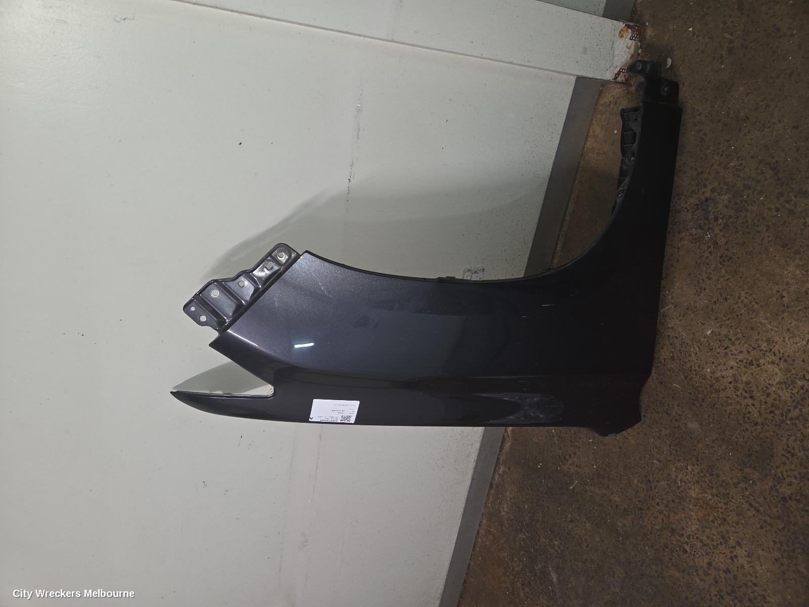 TOYOTA PRADO RIGHT GUARD, 150 SERIES, 08/2017 - 11/2023 - Image 2