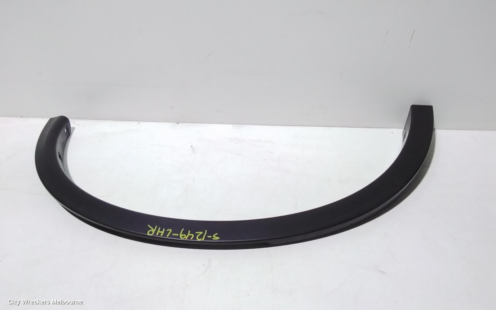 NISSAN XTRAIL WHEEL ARCH FLARE, LH REAR, T32, 02/2014 ONWARDS - Image 2