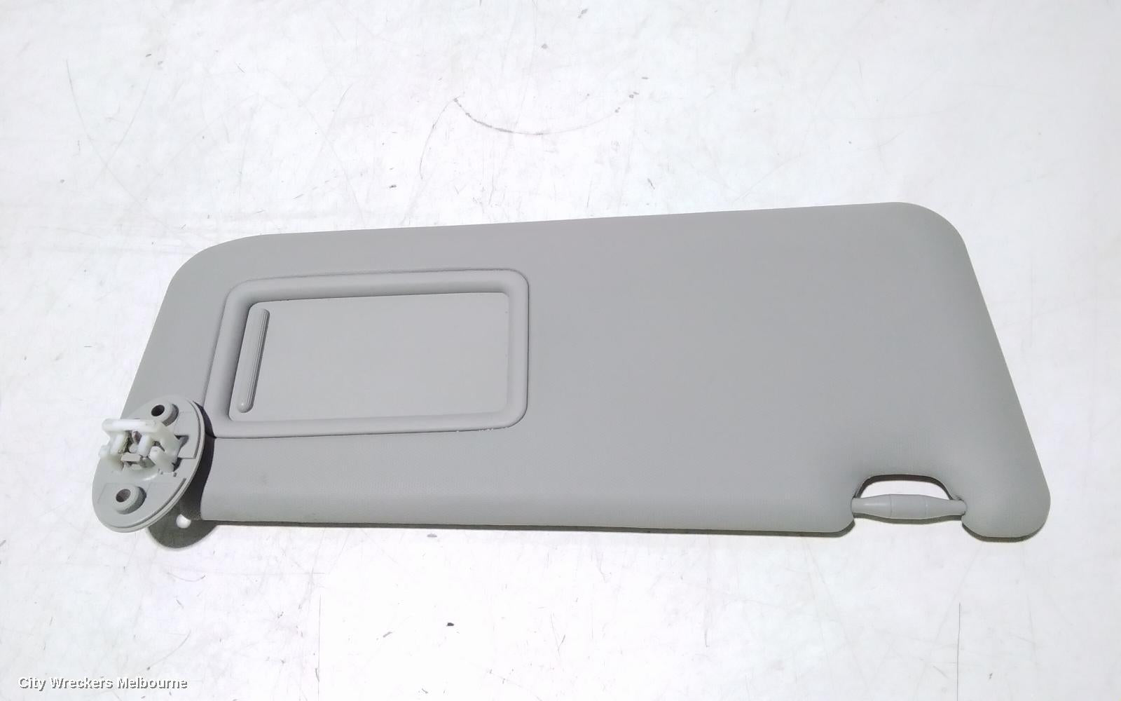 TOYOTA RAV4 SUNVISOR, XA40, RH SIDE, 12/2012 - 11/2018 - Image 2
