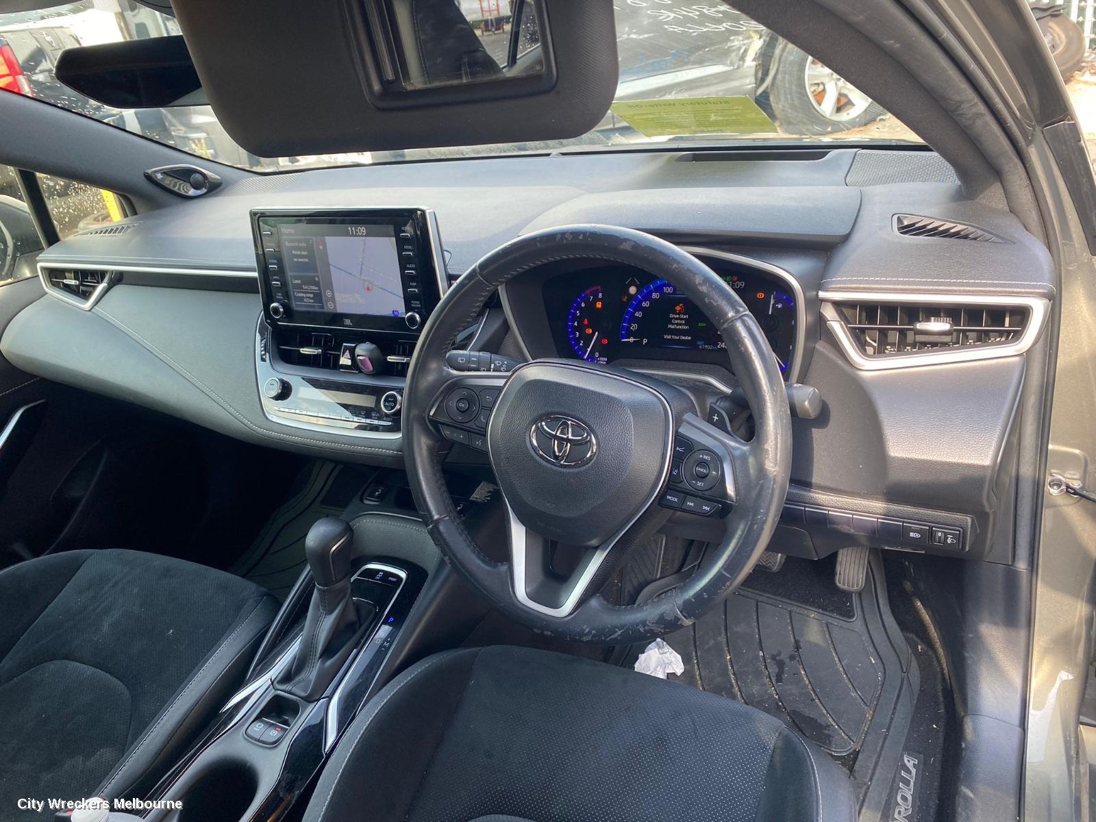TOYOTA COROLLA RADIO/CD/DVD/SAT/TV, E210, DISPLAY UNIT, 8IN TOUCHSCREEN, NON SAT NAV TYPE, 07/2018 ONWARDS - Image 2