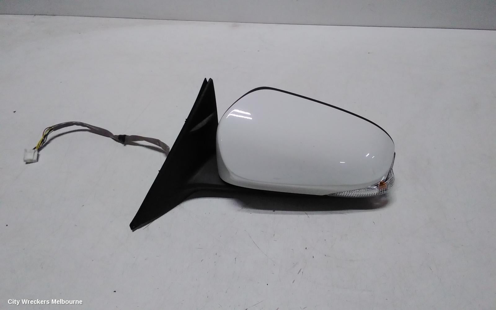 TOYOTA AURION LEFT DOOR MIRROR, GSV50R, PRODIGY, W/ AUTO DIP, NON BLIND SPOT TYPE, 02/2012 - 05/2015 - Image 2