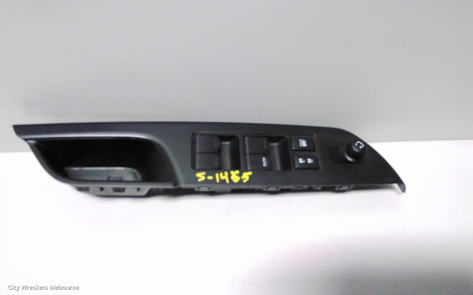 SUZUKI SWIFT PWR DR WIND SWITCH, RH FRONT (MASTER SWITCH), FZ, 18 PIN TYPE, 08/2010 - 03/2017 - Image 2