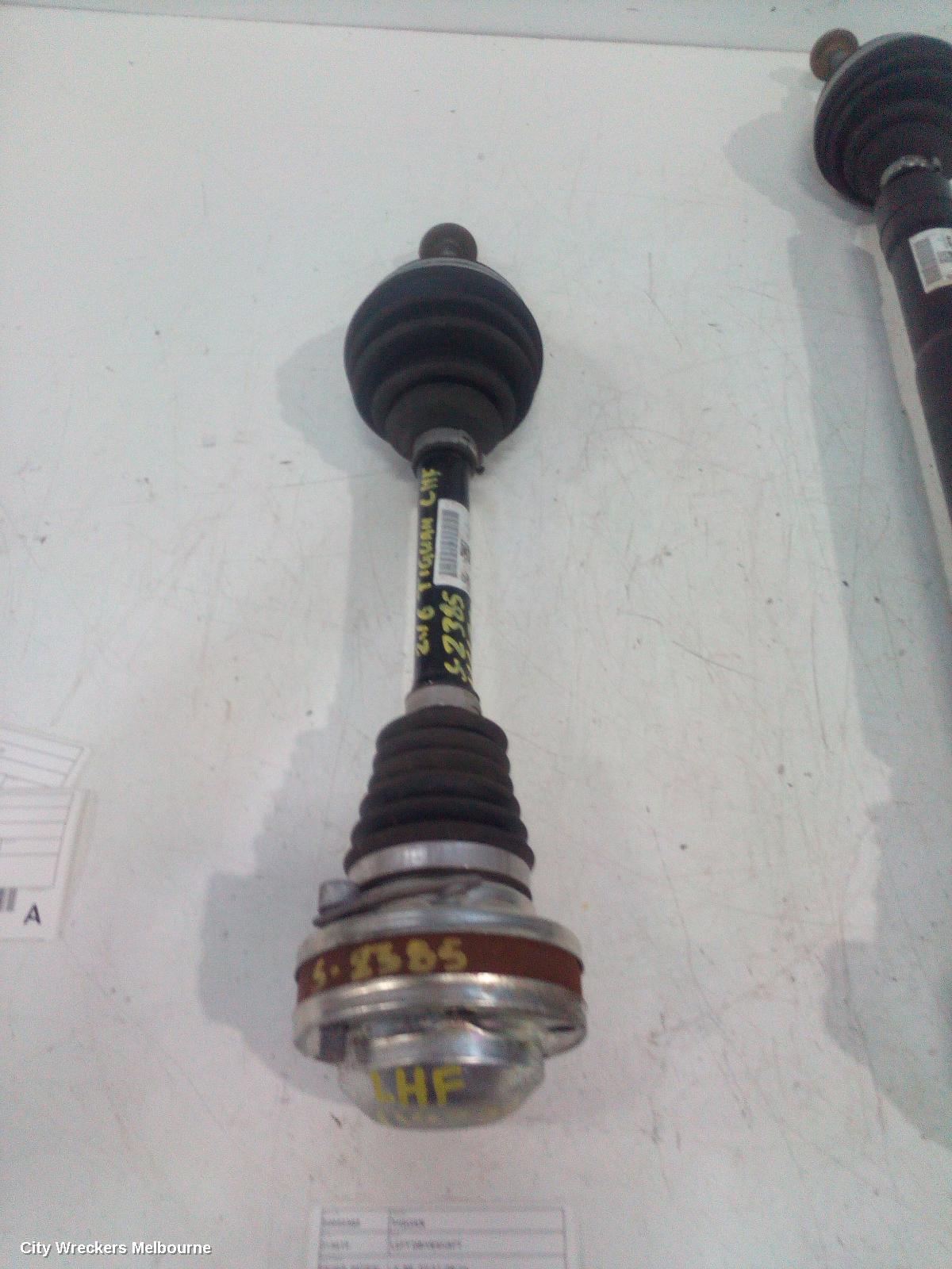 VOLKSWAGEN TIGUAN LEFT DRIVESHAFT, FRONT, PETROL, 1.4, 5N, 07/2011 - 08/2016 - Image 2