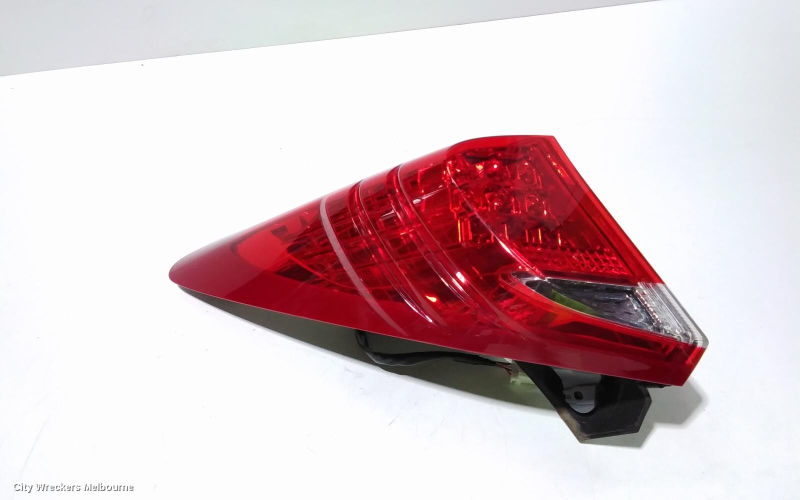 HONDA CIVIC LEFT TAILLIGHT, 9TH GEN, HATCH (VIN SHHFK), 06/2012 - 03/2015 - Image 1
