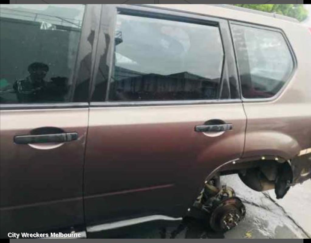 NISSAN XTRAIL RIGHT FRONT DOOR, T31, 10/2007 - 12/2013 - Image 2