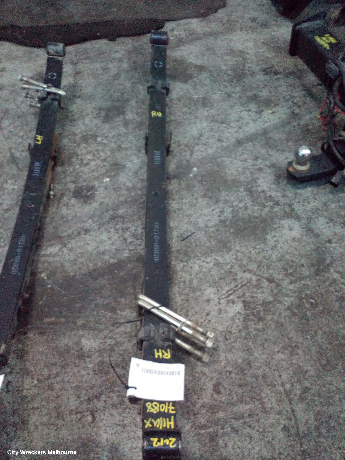 TOYOTA HILUX REAR LEAF SPRING, RH SIDE, 4WD TYPE, 03/2005 - 08/2015 - Image 1