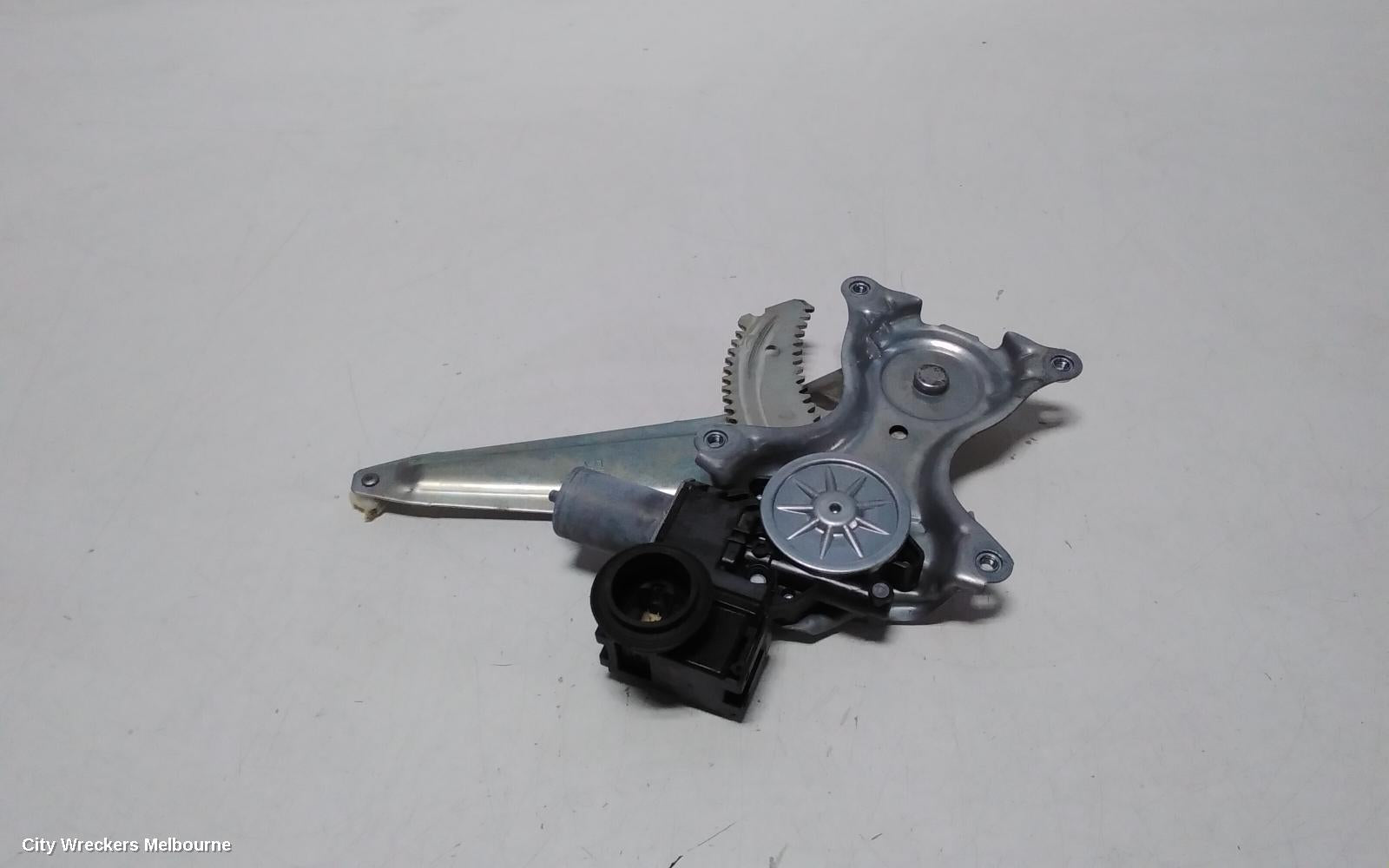 TOYOTA C-HR LEFT REAR WND REG/MOTOR, DOOR REG ASSY (REG AND MOTOR), GEN 1, 12/2016 ONWARDS - Image 1