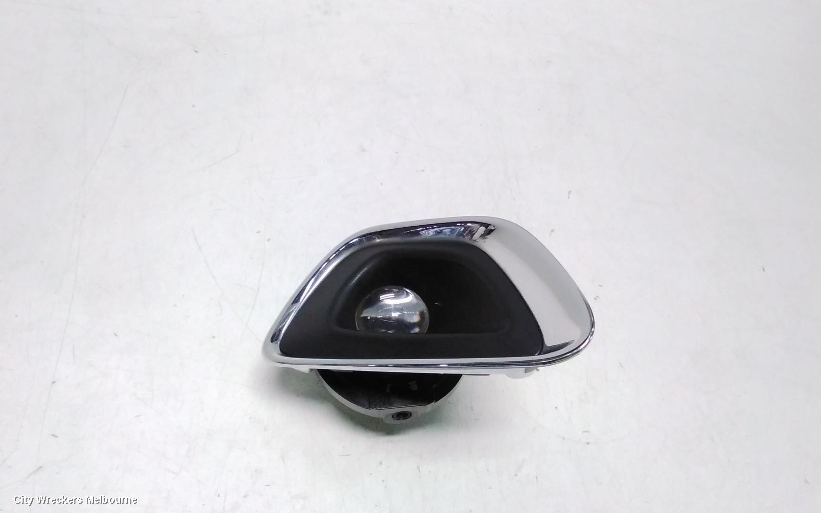 JEEP GRANDCHEROKEE LEFT INDICATOR/FOG/SIDE, BUMPER FOGLAMP, WK, 04/2013 - 09/2016 - Image 1