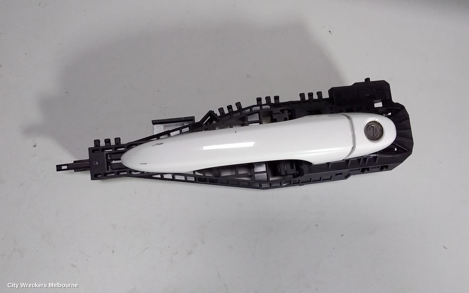 JEEP CHEROKEE DOOR HANDLE, KL, 06/2014 - 11/2022 - Image 2