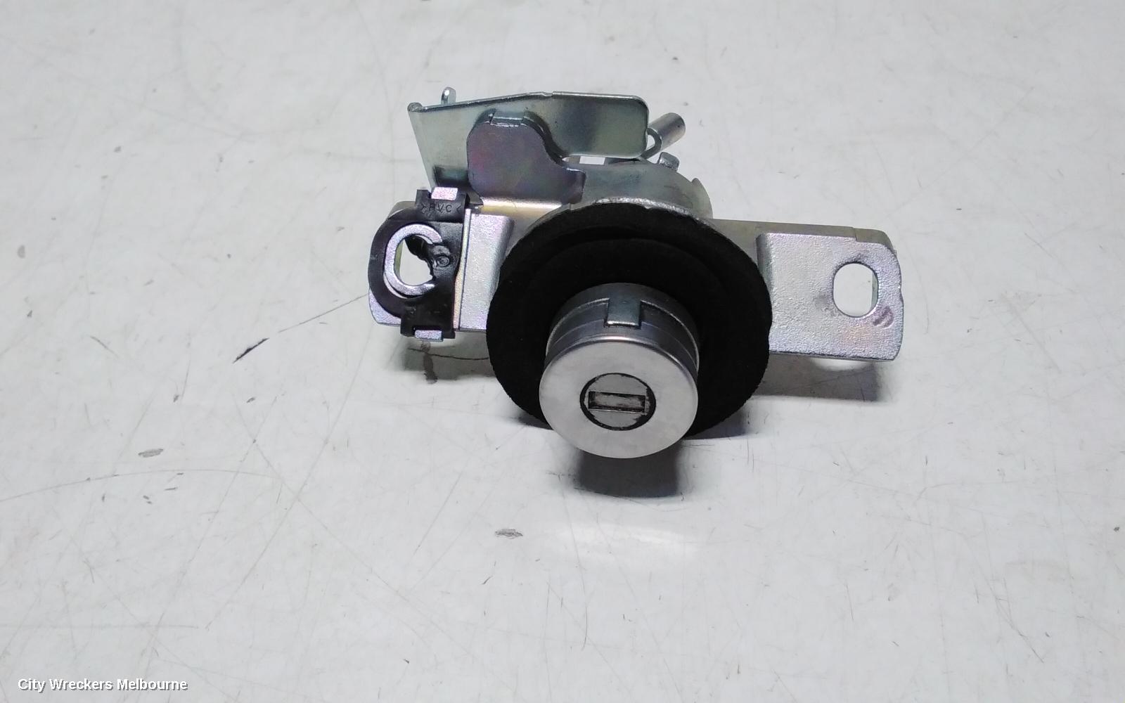 TOYOTA CAMRY IGNITION W/ KEY, XV70, 09/2017 - 05/2024 - Image 2