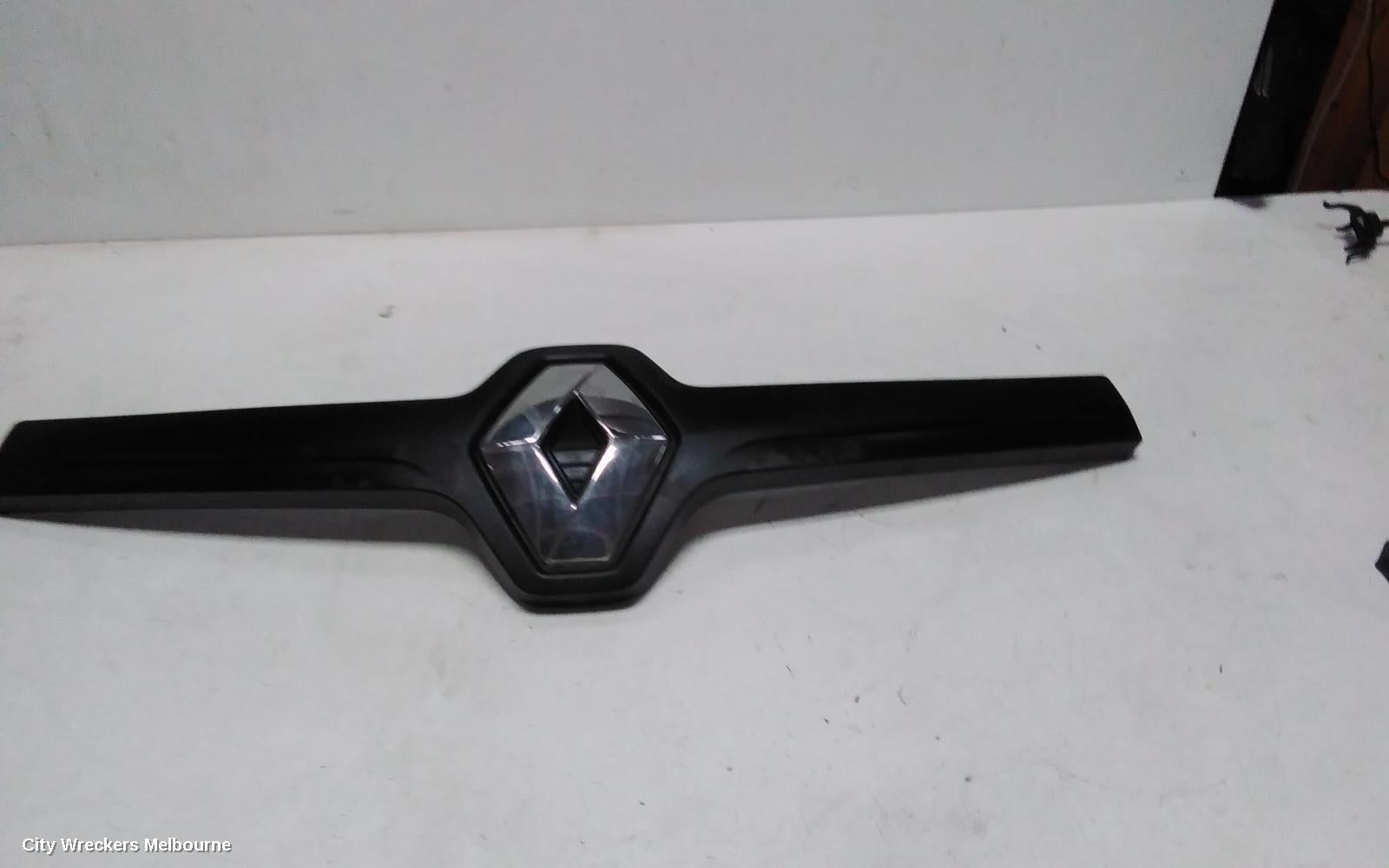 RENAULT TRAFIC GRILLE, RADIATOR GRILLE, X82, 01/2015 - 10/2019 - Image 2