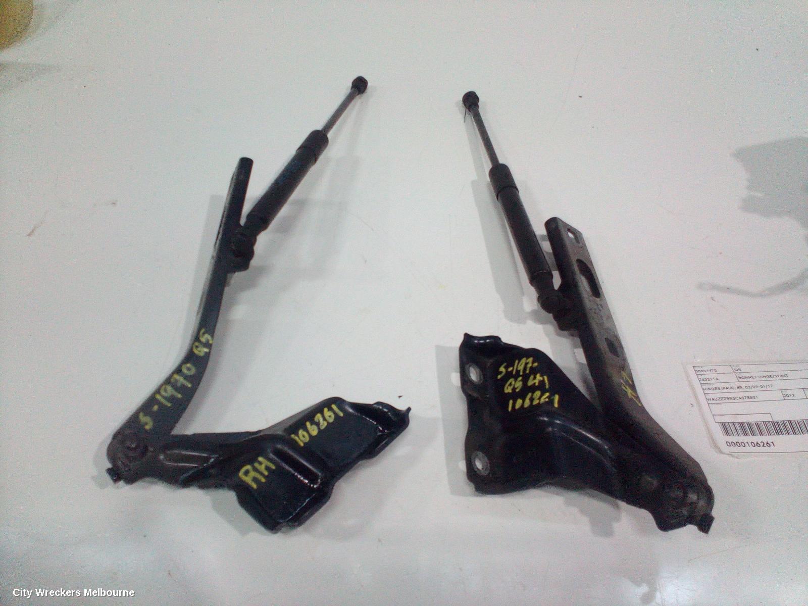 AUDI Q5 BONNET HINGE/STRUT, HINGES (PAIR), 8R, 03/2009 - 01/2017 - Image 1