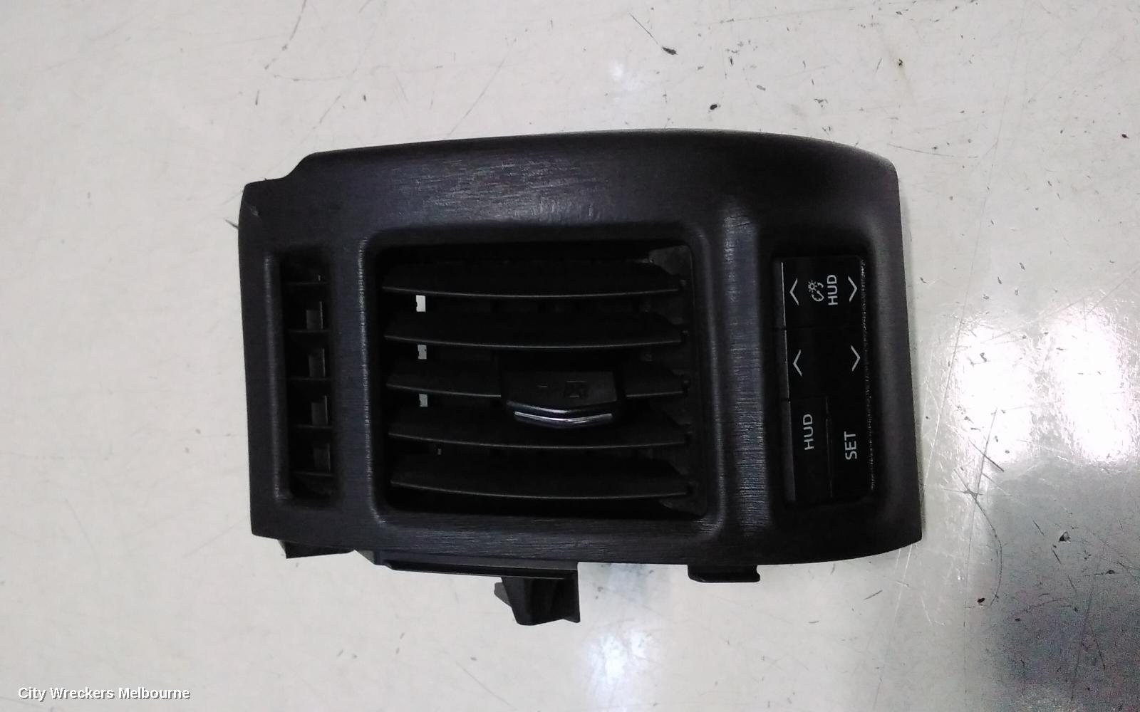 TOYOTA PRIUS, RH AIRVENT: 145009 - Image 2