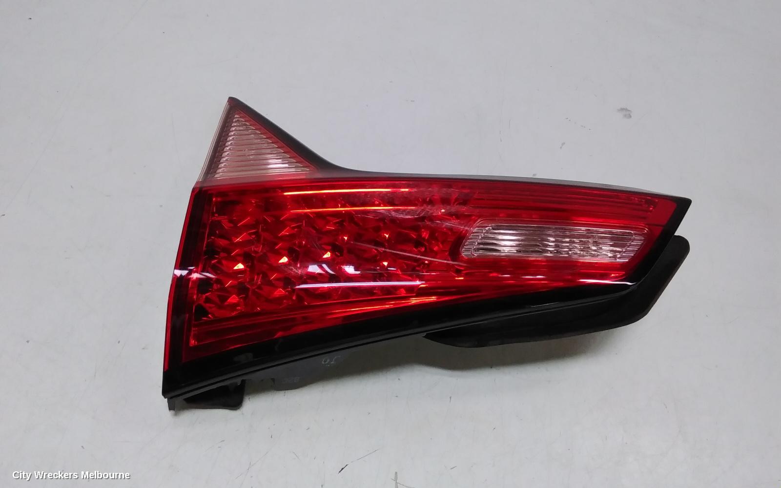 HONDA HRV REAR GARNISH, TAILGATE LAMP (RH SIDE), RU5, VTI, LED, NON OPTICAL GUIDE TYPE, 12/2014 - 06/2018 - Image 3