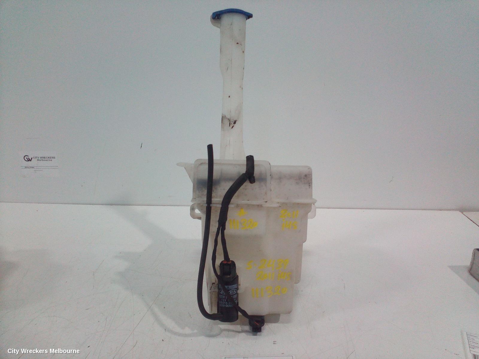 HYUNDAI I45 WASHER BOTTLE, WASHER BOTTLE, YF, 02/2010 - 04/2014 - Image 2
