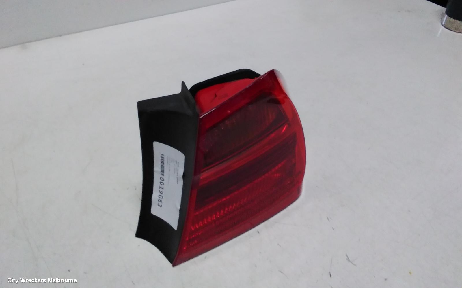 BMW 3 SERIES RIGHT TAILLIGHT, E90, SEDAN, NON LED TYPE, 03/2005 - 10/2008 - Image 3