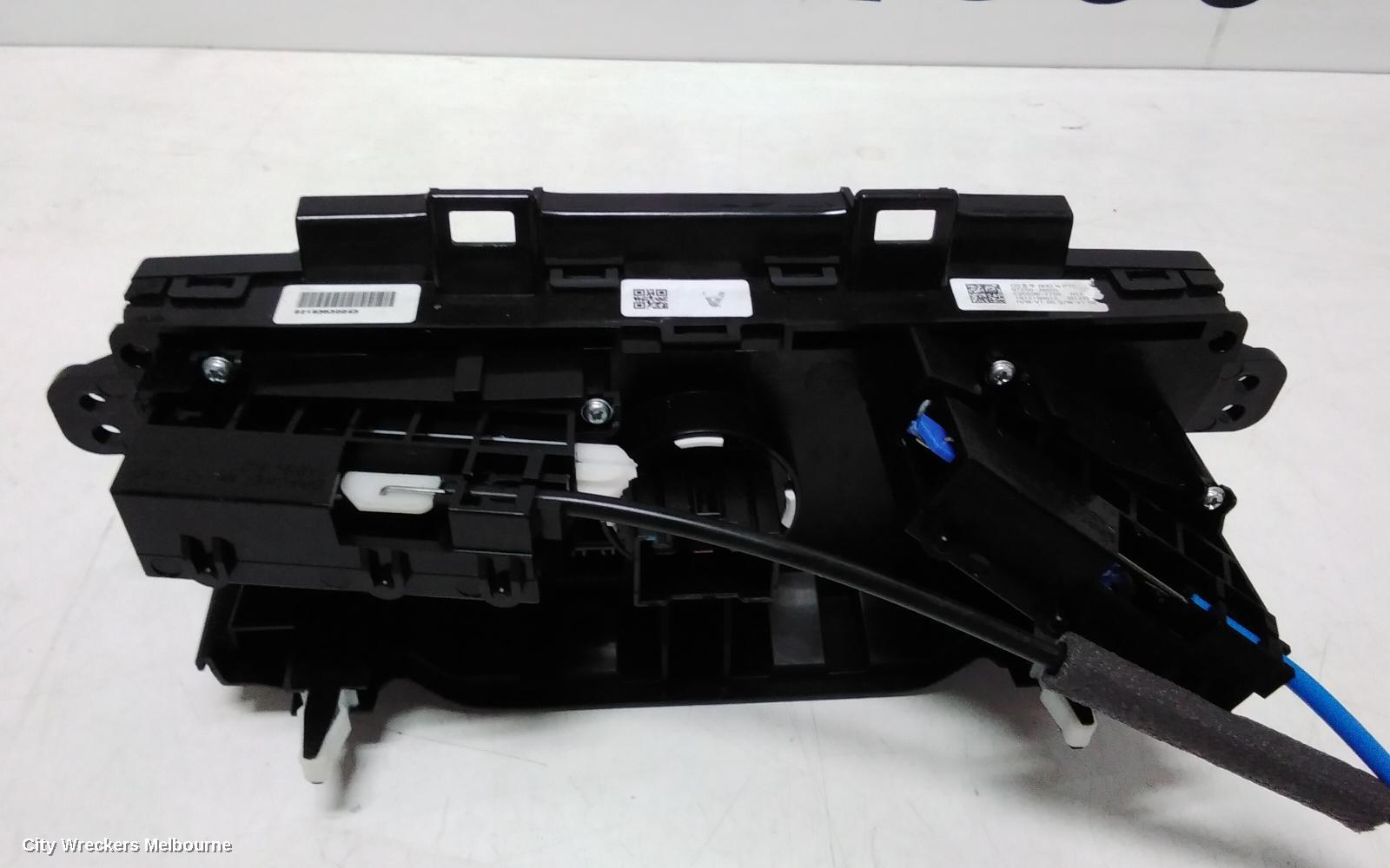 HYUNDAI KONA HEATER/AC CONTROLS, OS, NON CLIMATE CONTROL TYPE, 09/2017 ONWARDS - Image 3