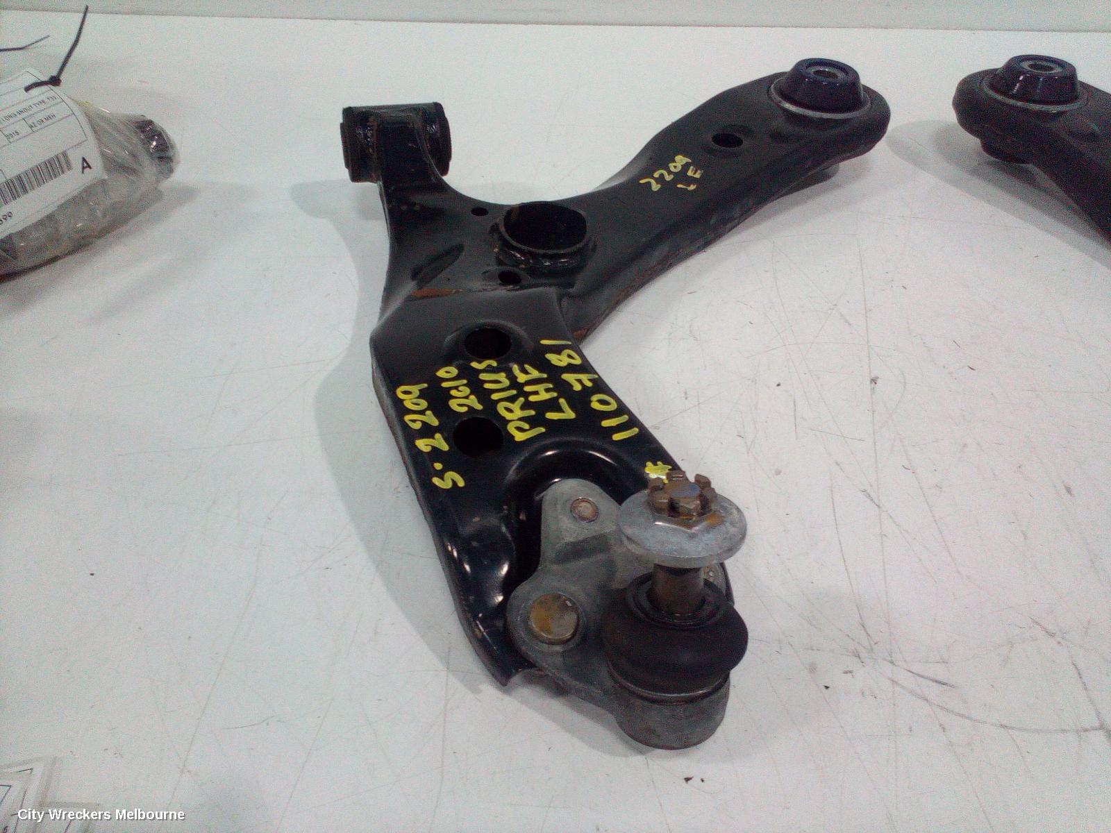 TOYOTA PRIUS LEFT FRONT LOWER CONTROL ARM, ZVW30R, 07/2009 - 12/2015 - Image 2