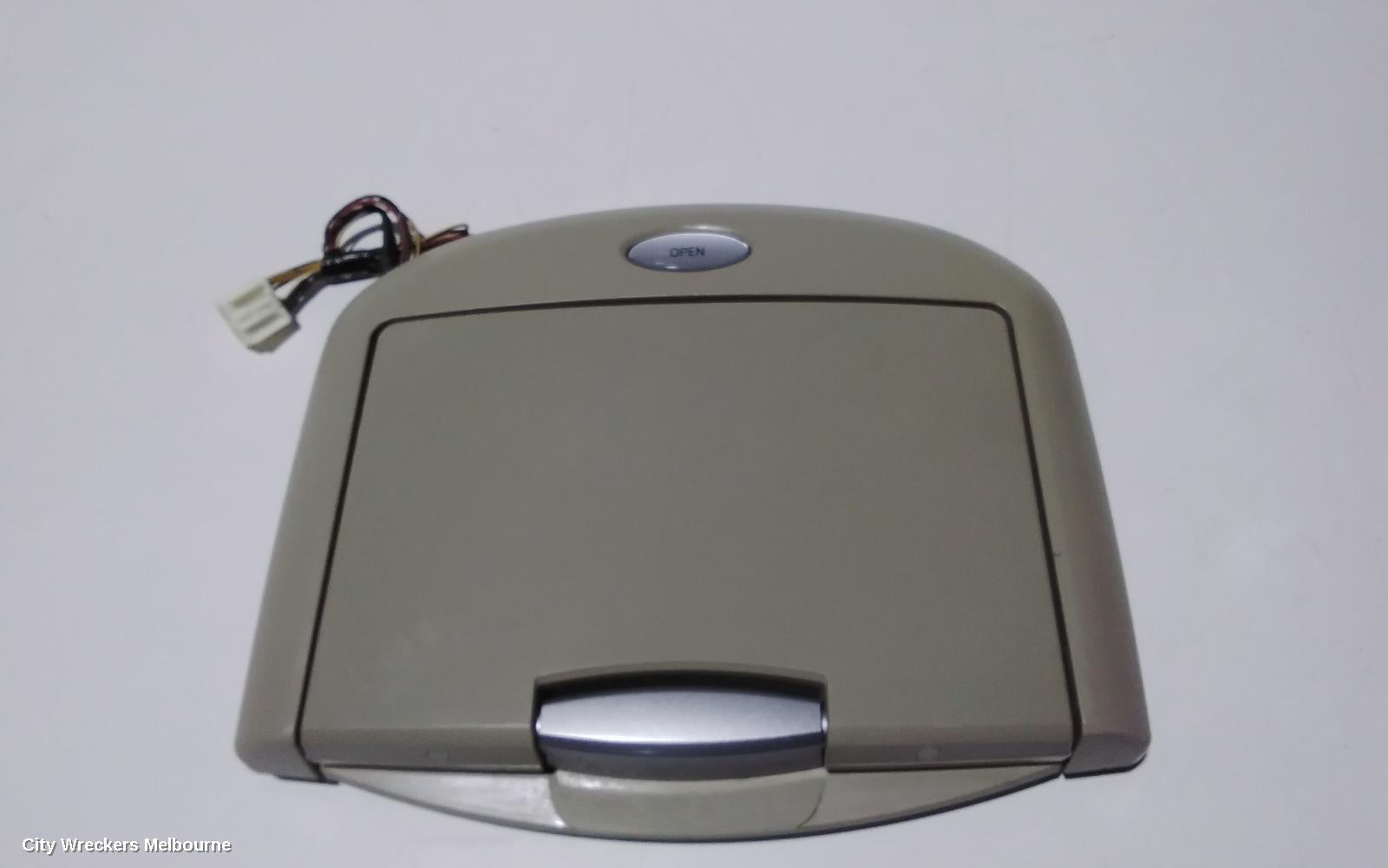 TOYOTA ESTIMA RADIO/CD/DVD/SAT/TV, XR50, 05-19 - Image 2