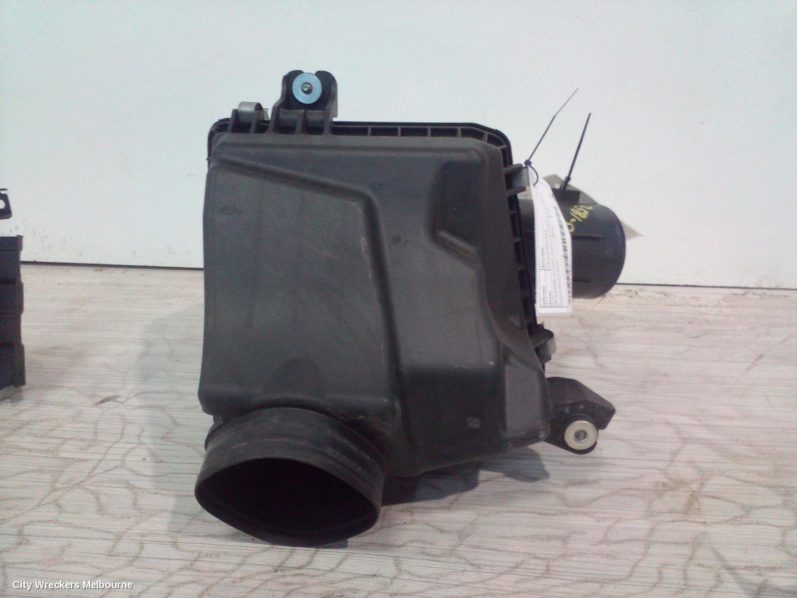 HONDA ACCORD AIR CLEANER/BOX, AIR CLEANER, 8TH GEN, EURO (VIN JHMCU), 2.4, K24Z3, 06/2008 - 12/2015 - Image 3