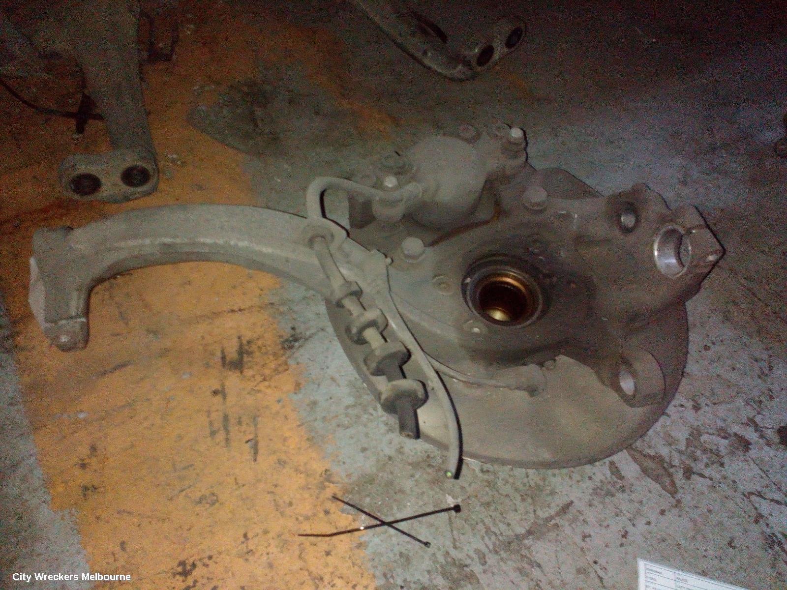 AUDI A5 LEFT FRONT HUB ASSEMBLY, 8T, A5/S5/RS5, 10/2007 - 11/2016 - Image 1
