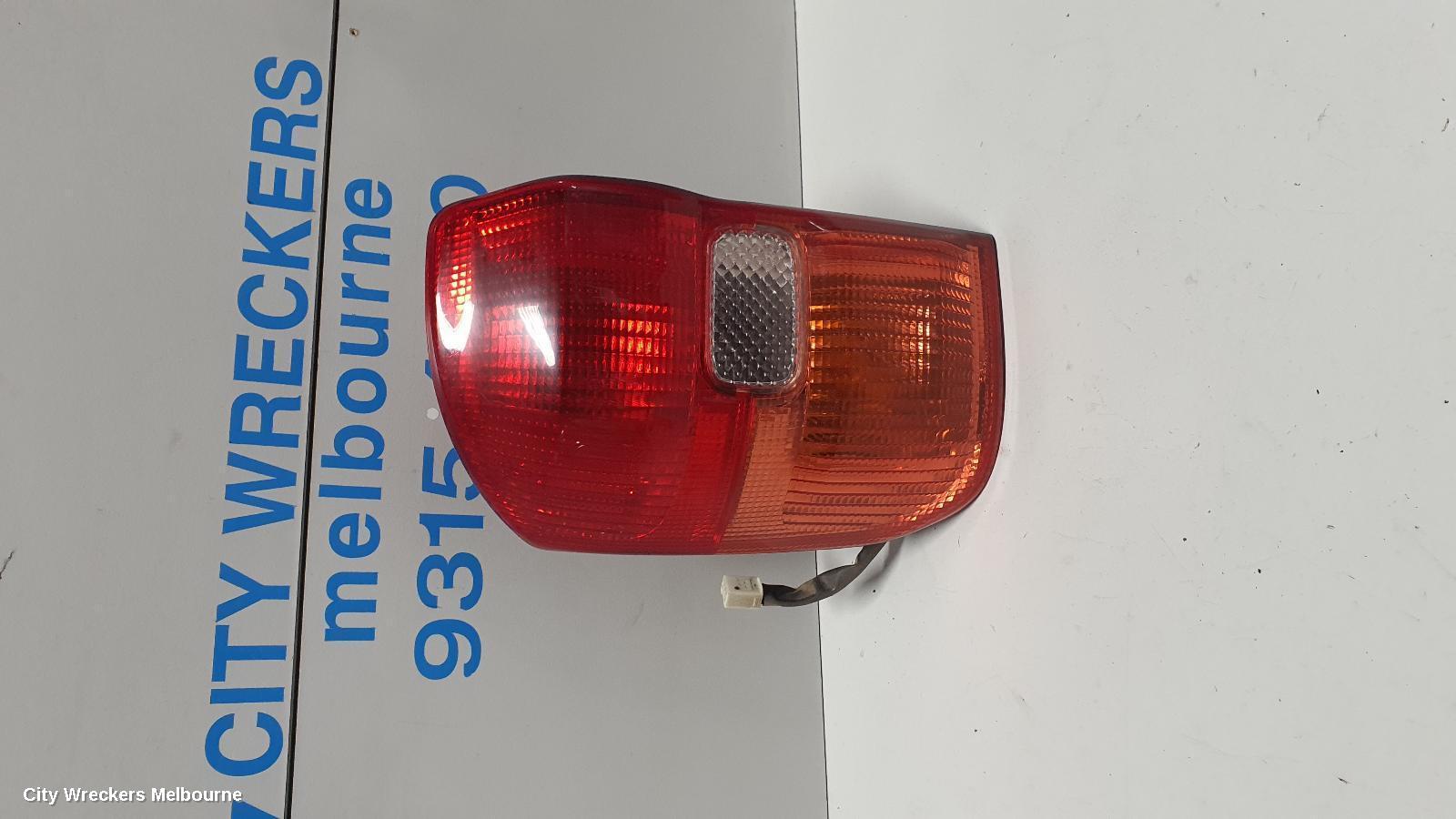 TOYOTA RAV4 LEFT TAILLIGHT, ACA2#R, LENS # 42-26, 07/2000 - 07/2003 - Image 2