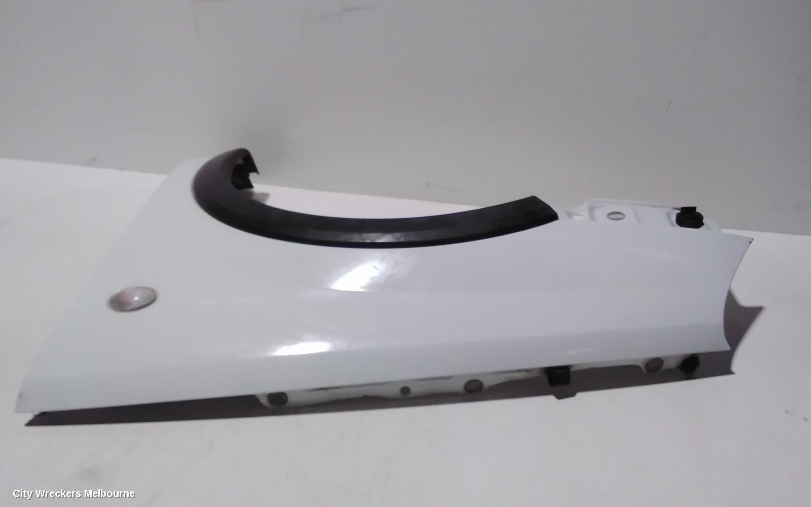 HOLDEN BARINA LEFT GUARD, XC (COMBO VAN), 09/2002 - 09/2011 - Image 2