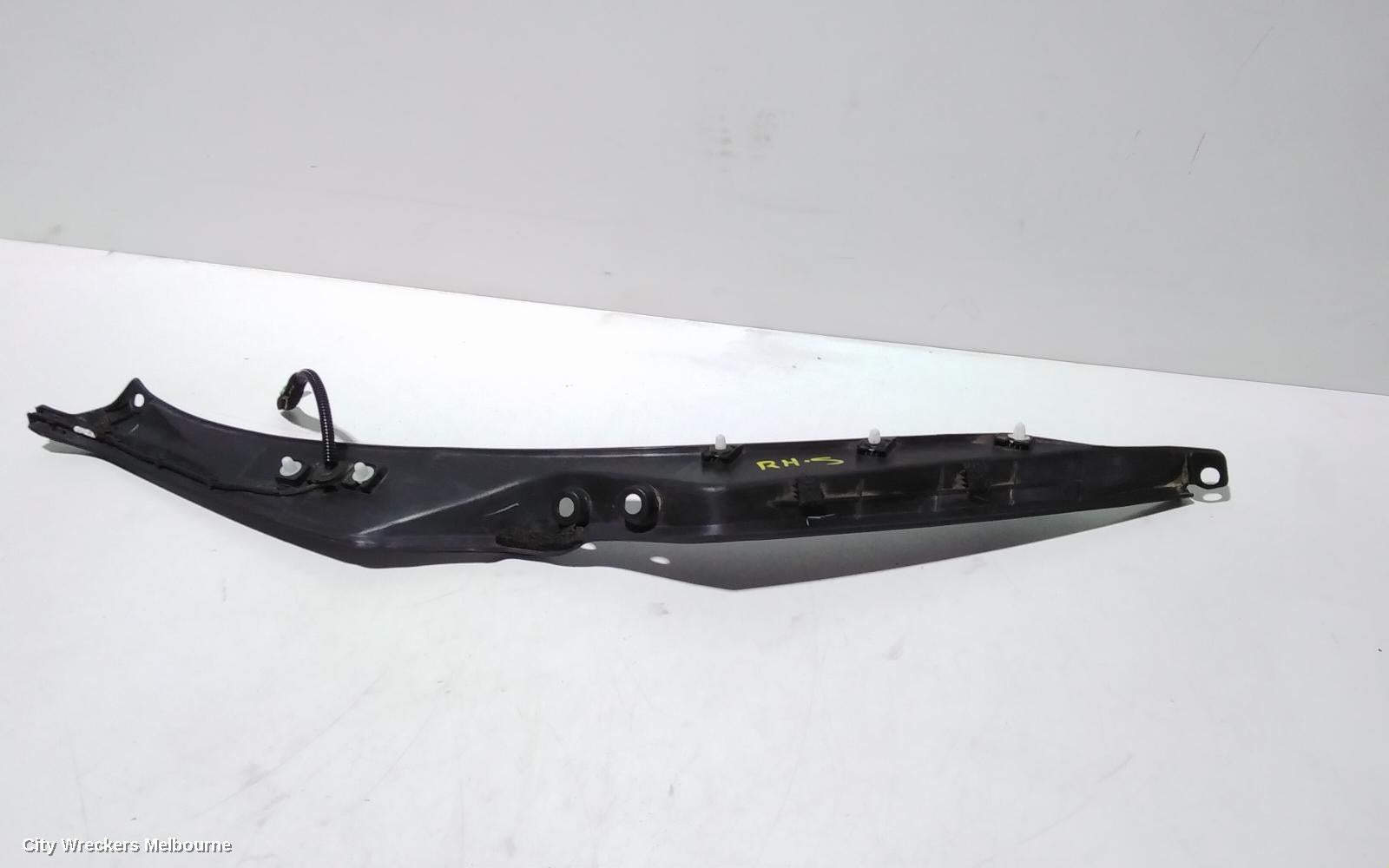 HONDA CRV, RW, 05/2017 - 08/2023, RH POWER TAILGATE PINCH 74934-TLA: 93712 - Image 2