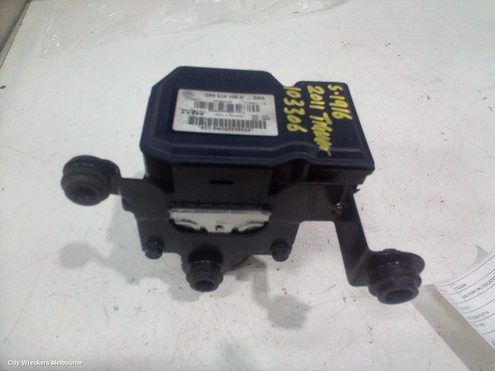 VOLKSWAGEN TIGUAN ABS PUMP/MODULATOR, 5N, 12/2009 - 06/2011 - Image 1