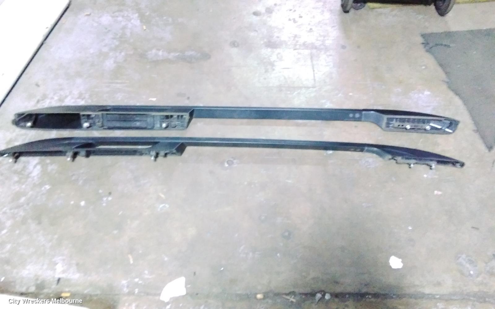 SUBARU FORESTER ROOF RAIL, SH, 03/2008 - 08/2012 - Image 1
