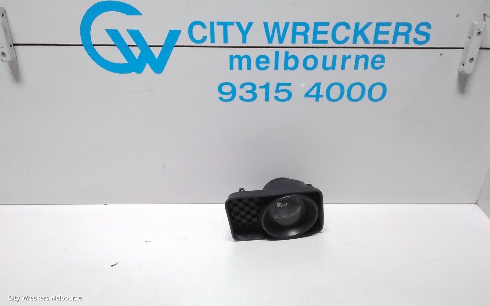 HOLDEN COMMODORE LEFT INDICATOR/FOG/SIDE, BUMPER FOGLAMP, VE, 08/2006 - 08/2010 - Image 1
