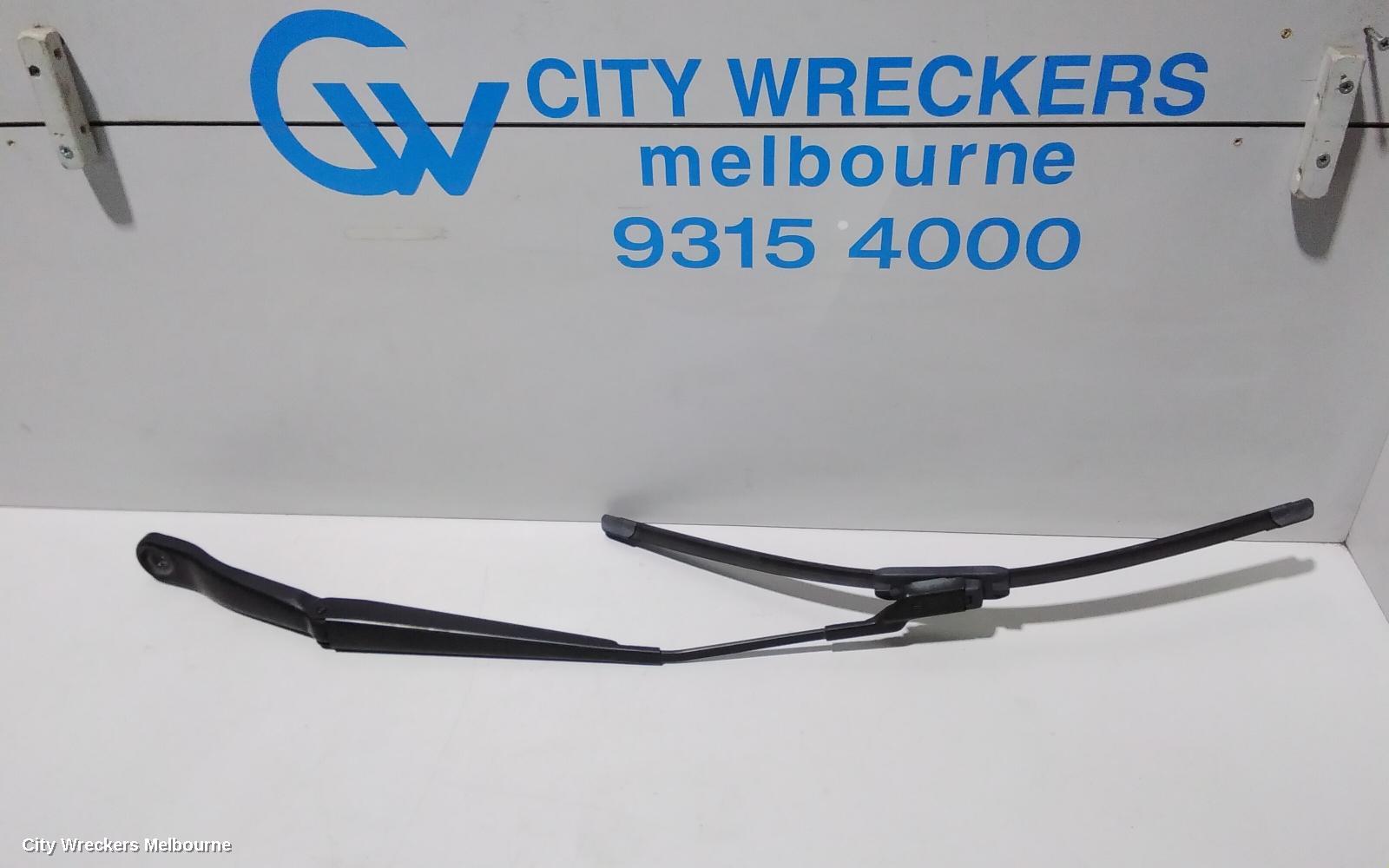LAND ROVER RANGEROVER EVOQUE WIPER ARM, L538, LH FRONT, 11/2011 - 01/2019 - Image 2