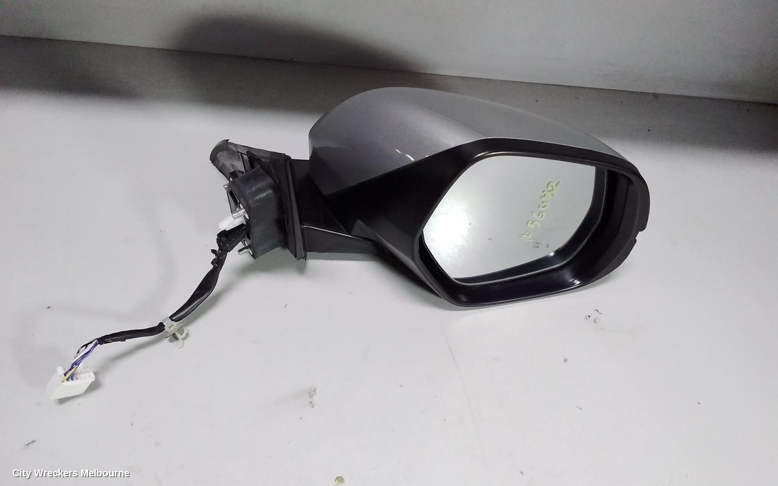 HONDA HRV RIGHT DOOR MIRROR, RU5, VTI-L, POWER FOLD, AUTO DIP TYPE (7 WIRE), 12/2014 - 06/2018 - Image 1
