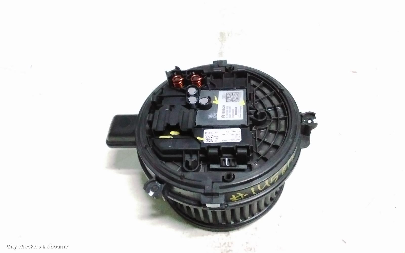 HOLDEN ASTRA HEATER FAN MOTOR, BK-BL, P/N DL952002, 09/2016 - 12/2020 - Image 1