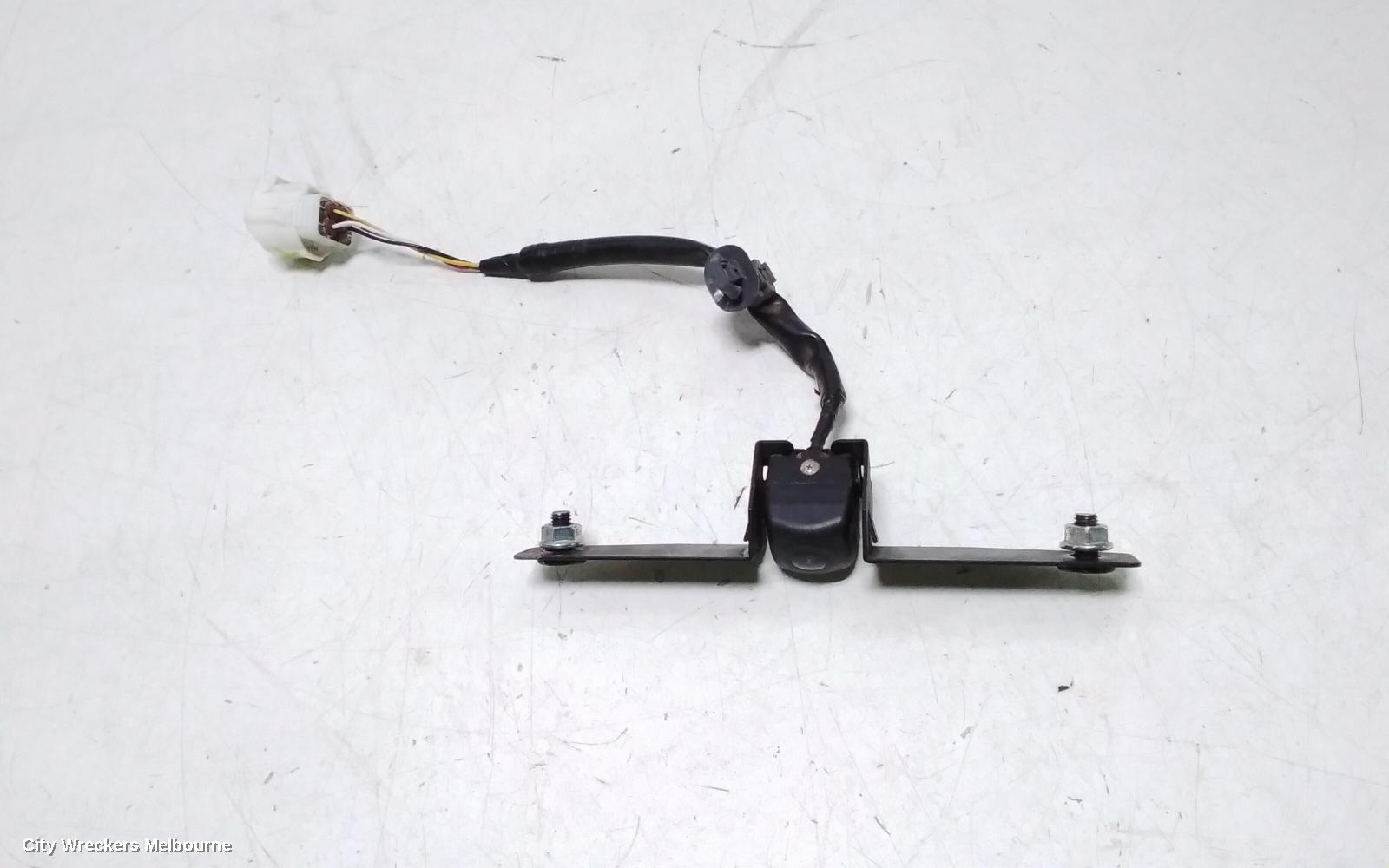 SUZUKI SWIFT REVERSE CAMERA, REVERSE CAMERA (BUMPER MOUNTED), AZ, 04/2017 - 11/2023 - Image 3