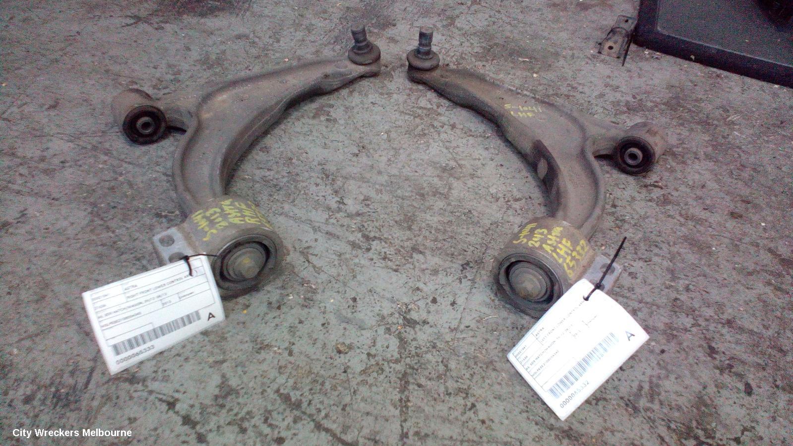 OPEL ASTRA RIGHT FRONT LOWER CONTROL ARM, AS, 5DR HATCH/WAGON, 09/2012 - 08/2013 - Image 2