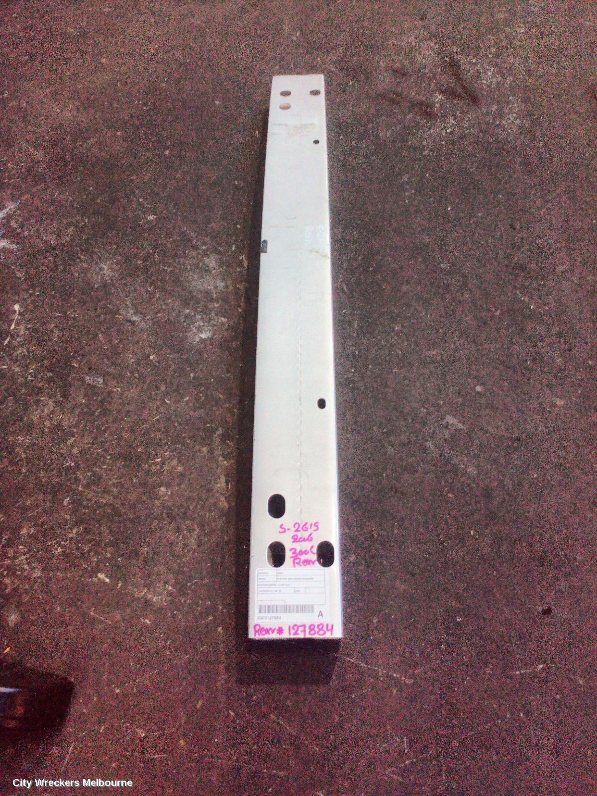 CHRYSLER 300C R/BAR BRACKET/REINFO, REINFORCEMENT, 11/2005 - 12/2011 - Image 3