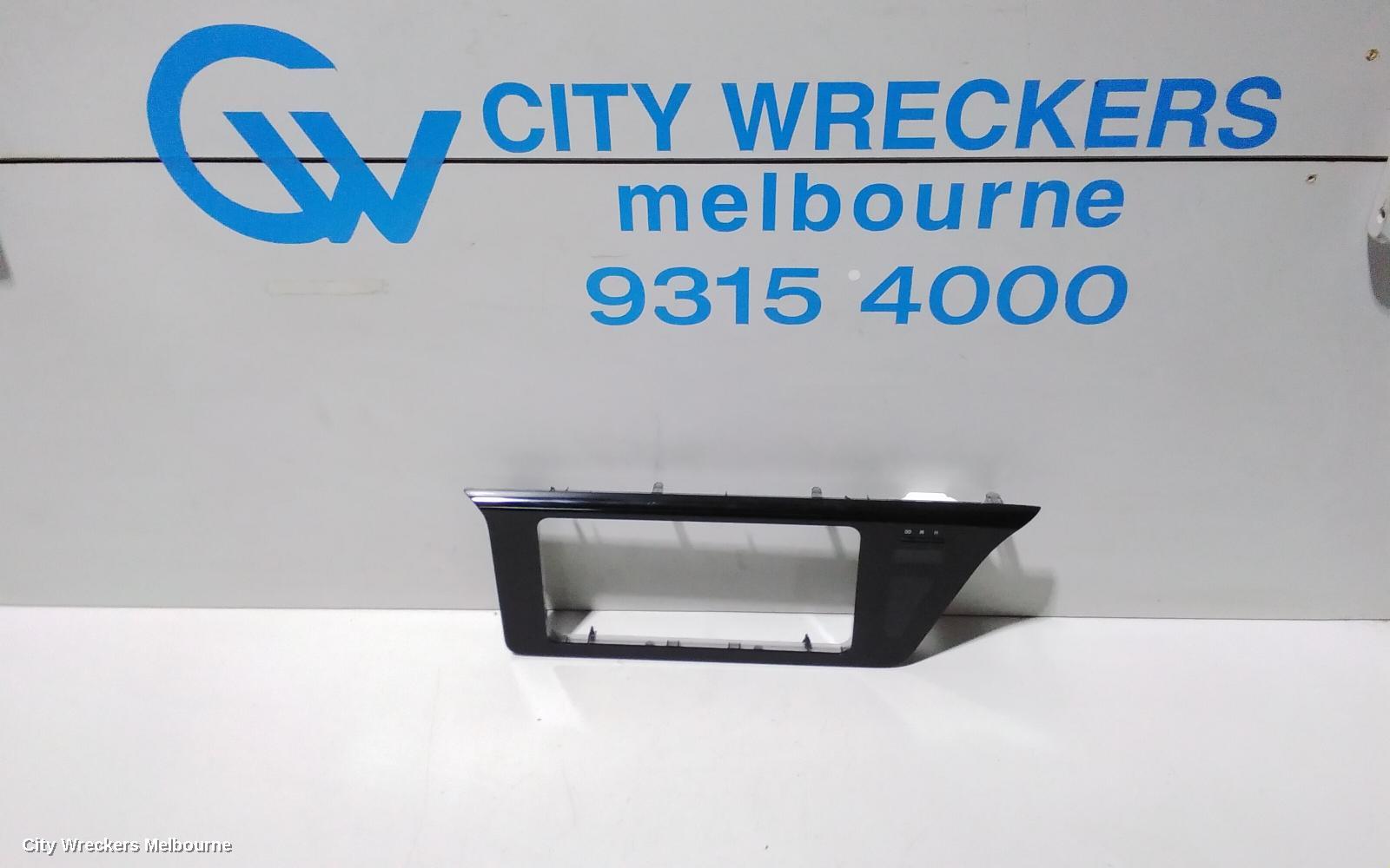 TOYOTA C-HR CLOCK, GEN 1, 12/2016 - 09/2023 - Image 1