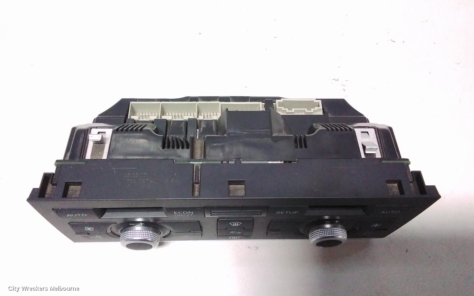 AUDI A6 HEATER/AC CONTROLS, 4F, DIGITAL (W/ DISPLAY), 11/2004 - 07/2011 - Image 3