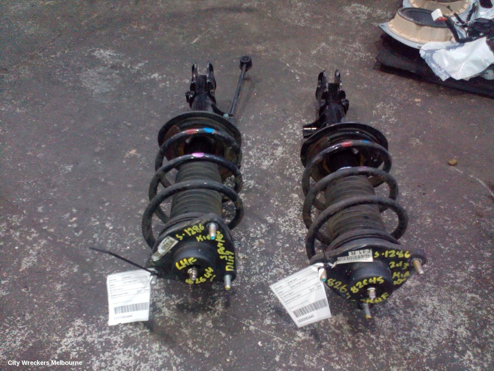 KIA SPORTAGE LEFT FRONT STRUT, SL, 05/2010 - 05/2013 - Image 3