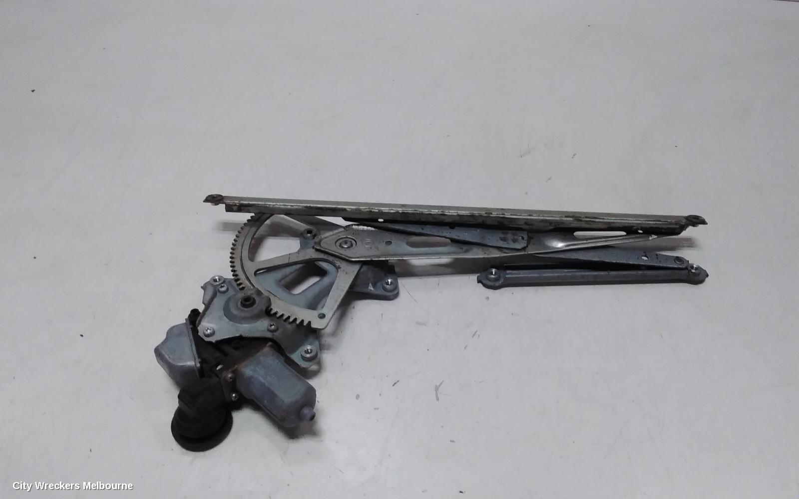 LEXUS IS250/IS250C RIGHT FRONT WINDOW REG/MOTOR, IS250/IS350/IS F, GSE20R/GSE21R/USE20R, 11/2005 - 06/2013 - Image 1