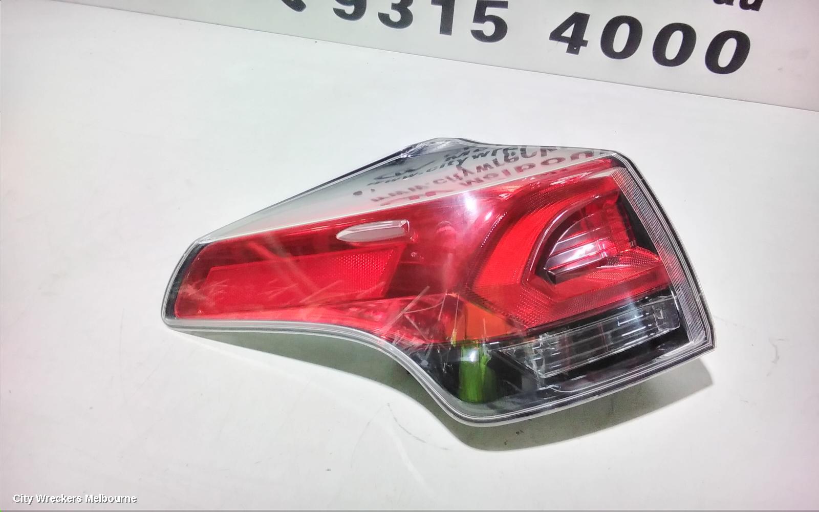 TOYOTA RAV4 LEFT TAILLIGHT, IN BODY, XA40, 10/2015 - 11/2018 - Image 3