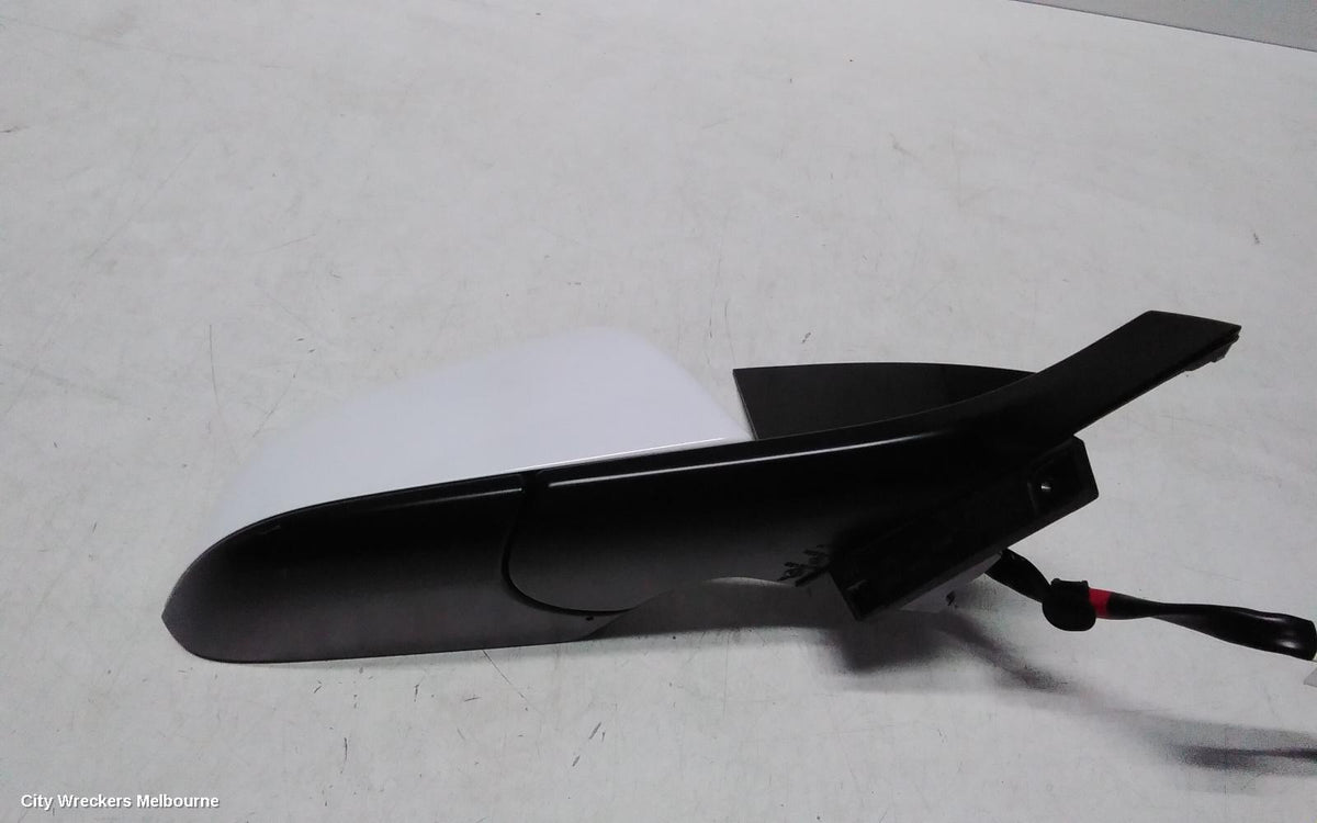 TESLA MODEL 3 RIGHT DOOR MIRROR, 1ST GEN, POWER, FOLDING, HEATED, DIMMING, BLACK BASE TYPE, 06/2019 - 08/2023 - Image 3