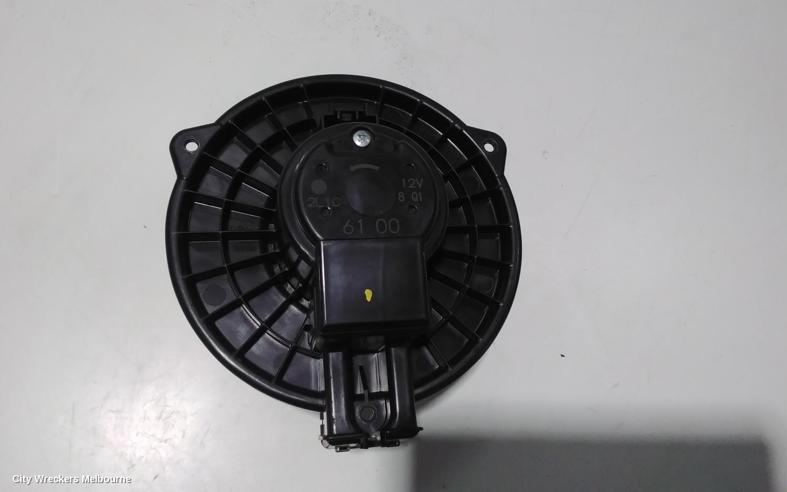 HOLDEN COMMODORE HEATER FAN MOTOR, VF, 05/2013 - 12/2017 - Image 3