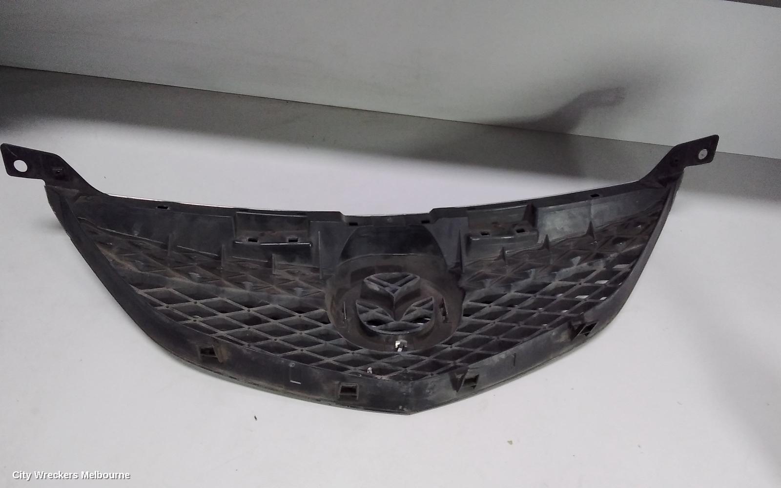 MAZDA 6 GRILLE, RADIATOR GRILLE, GG, CHROME, SLAT BAR TYPE, 09/2002 - 07/2005 - Image 3