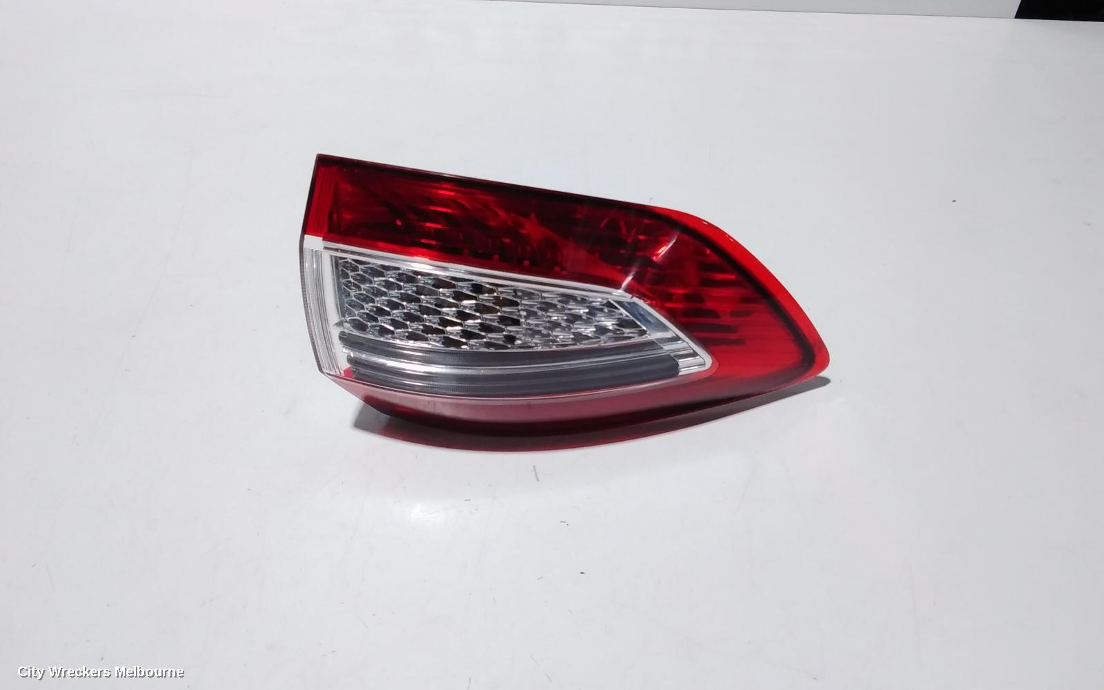 FORD MONDEO LEFT TAILLIGHT, MC, WAGON, 11/2010 - 12/2014 - Image 2