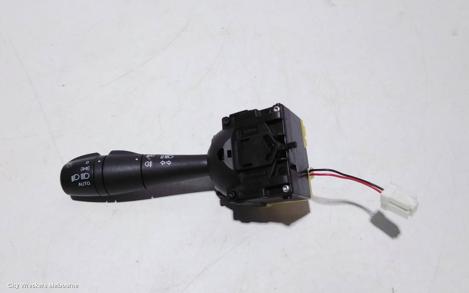 RENAULT CLIO COMBINATION SWITCH, COMBINATION SWITCH ASSY, X98, 09/2013 - 10/2019 - Image 1